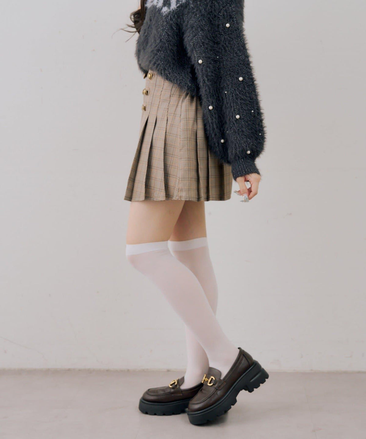 173658354
