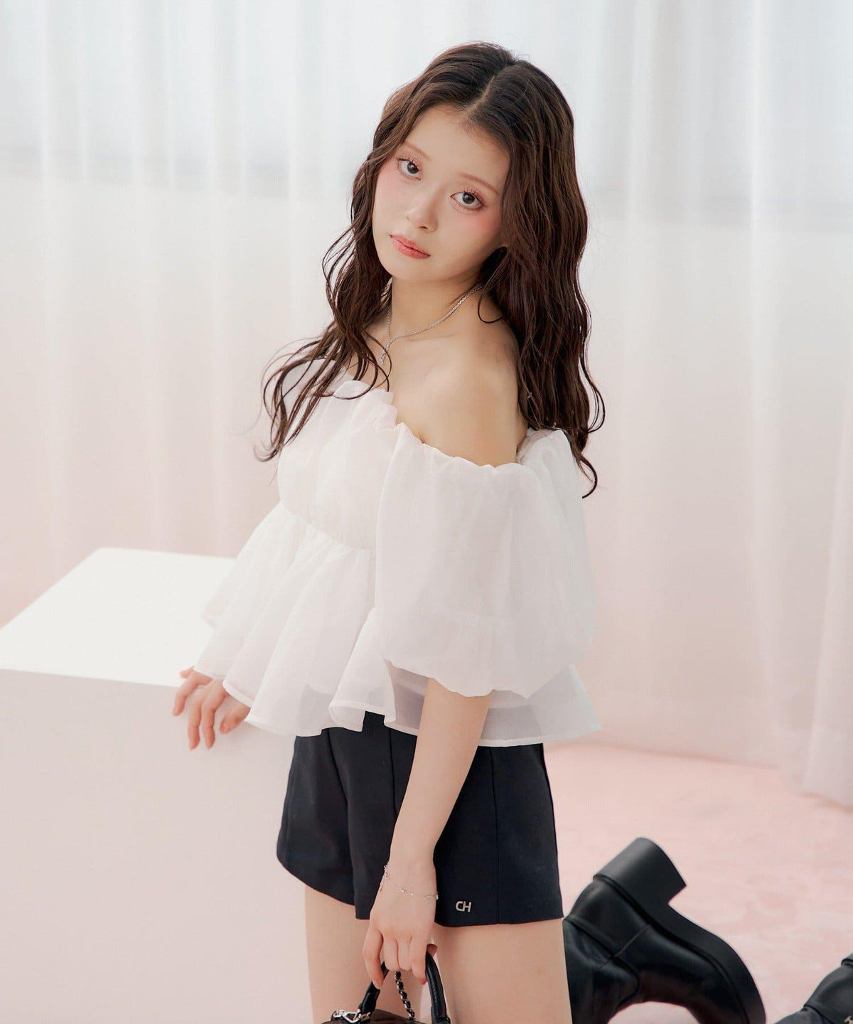 170433216