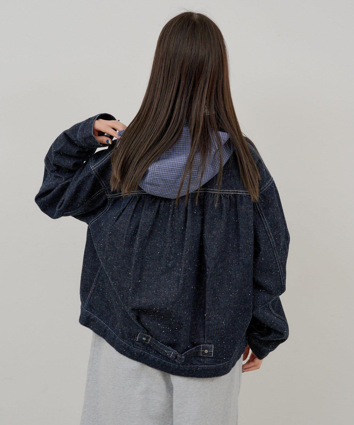 168920445