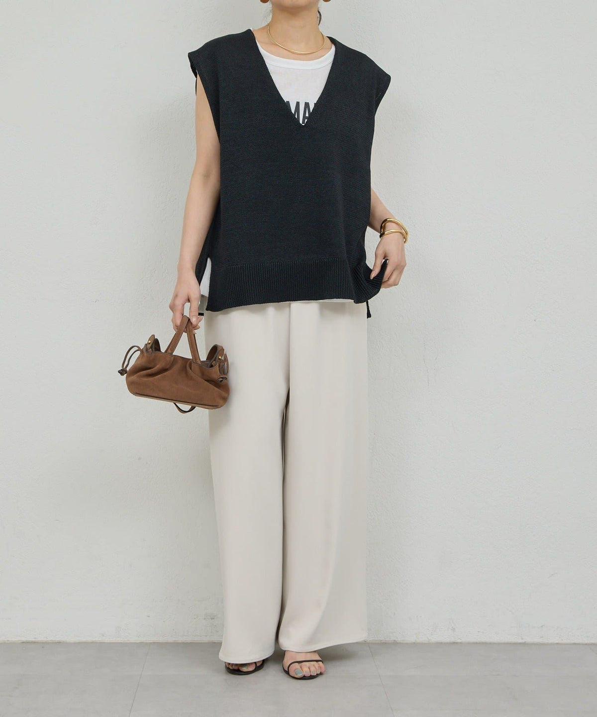 170091695