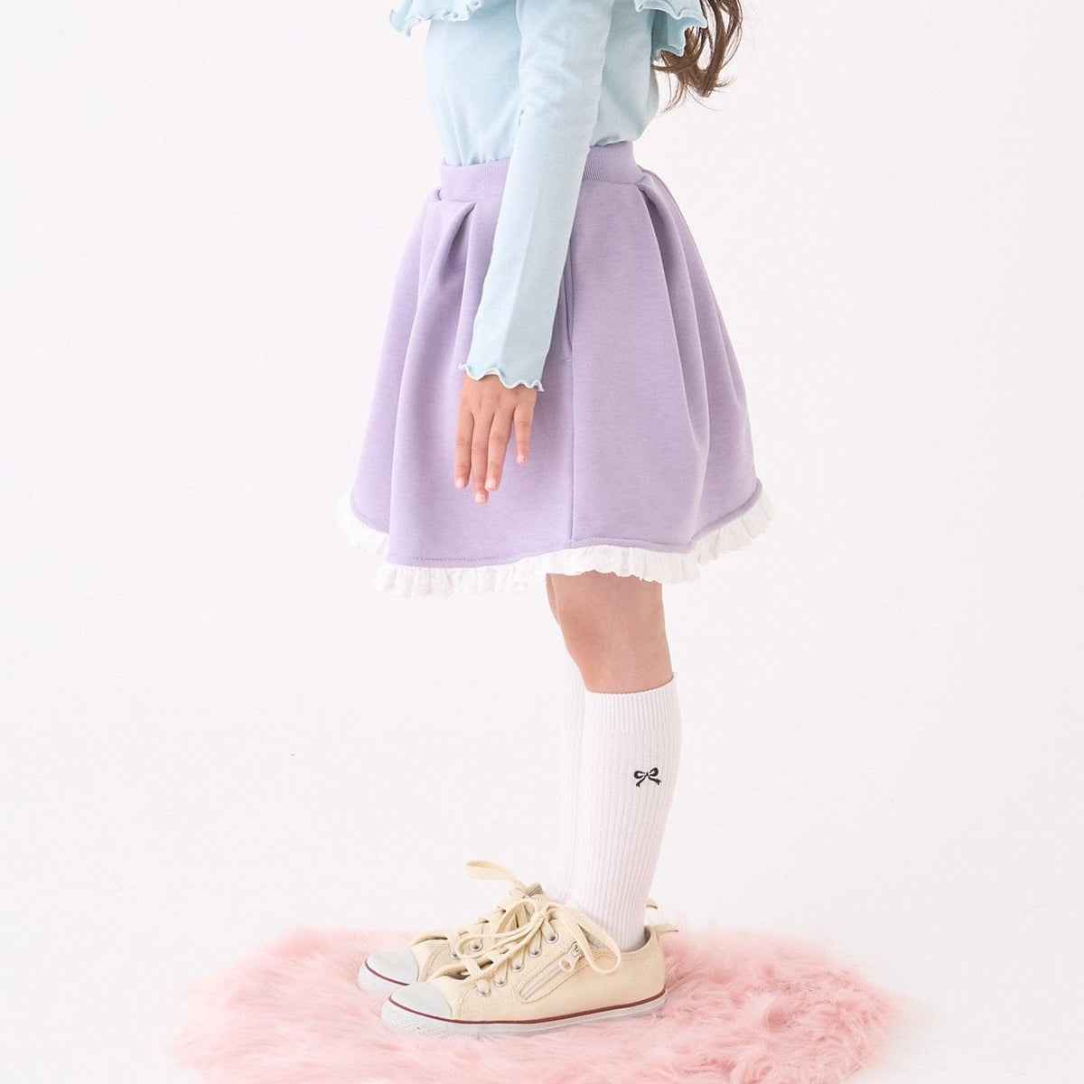 167966886