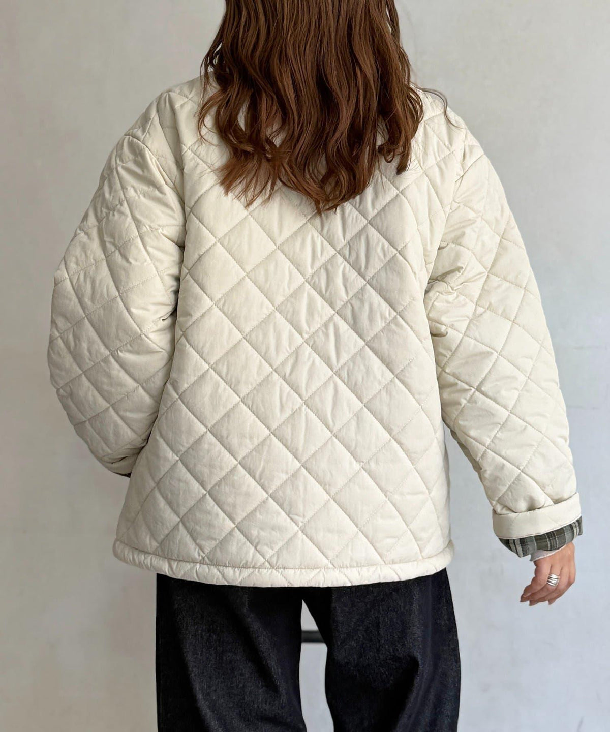 172899708