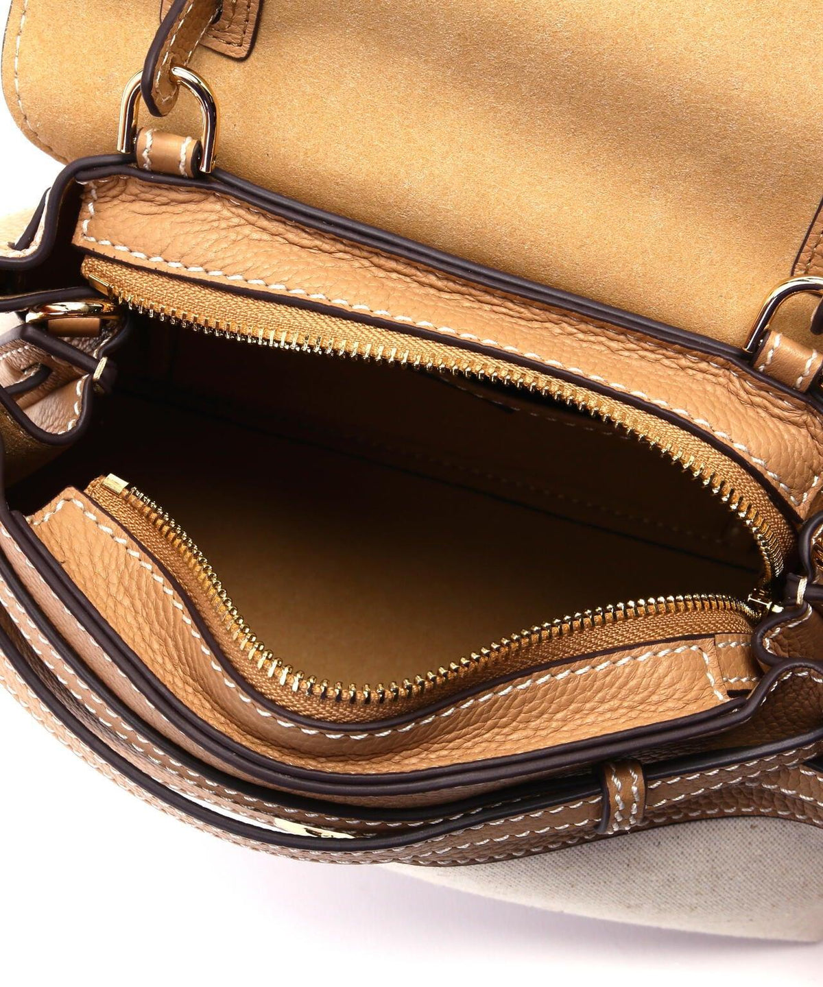 153950442