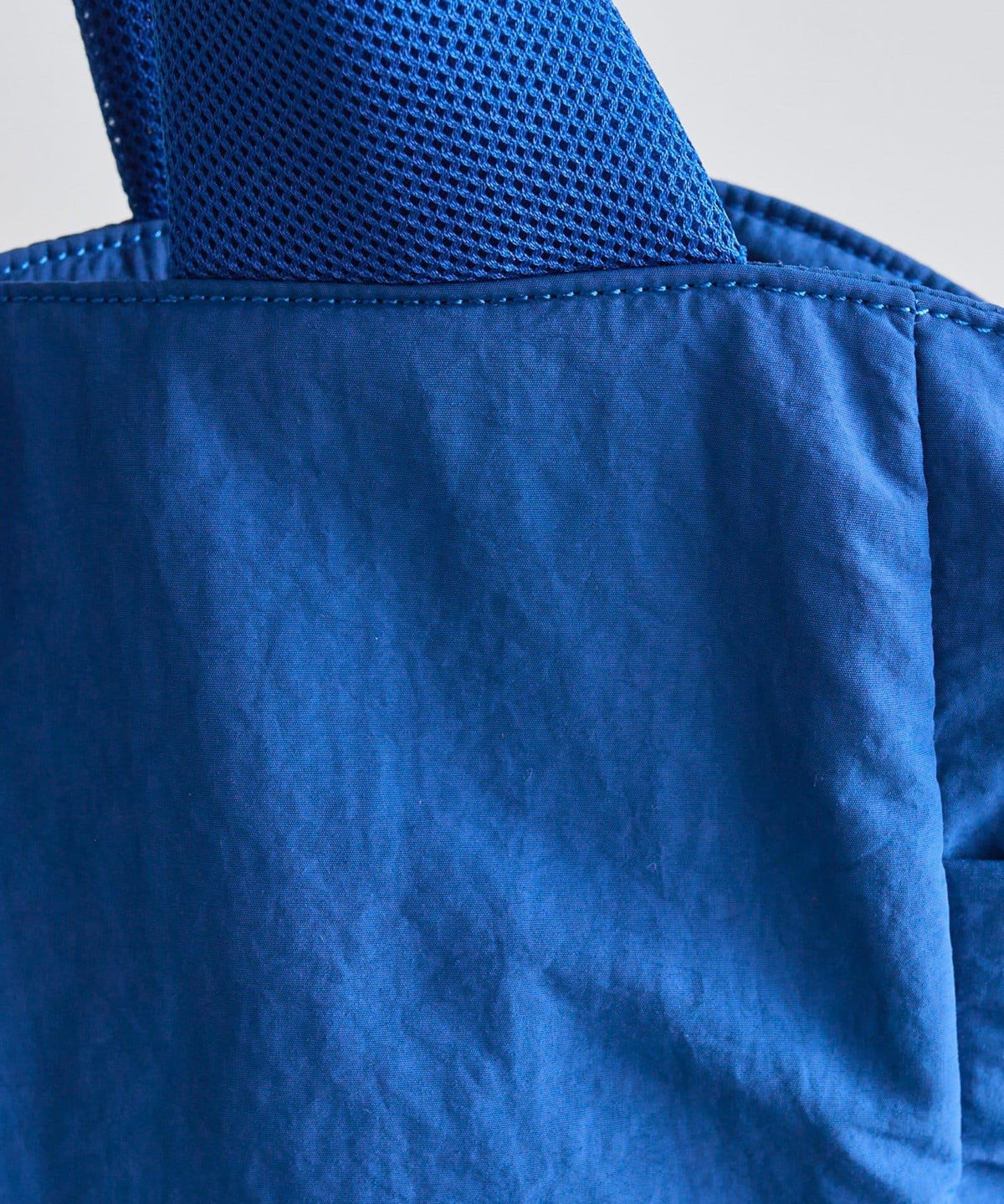172648879