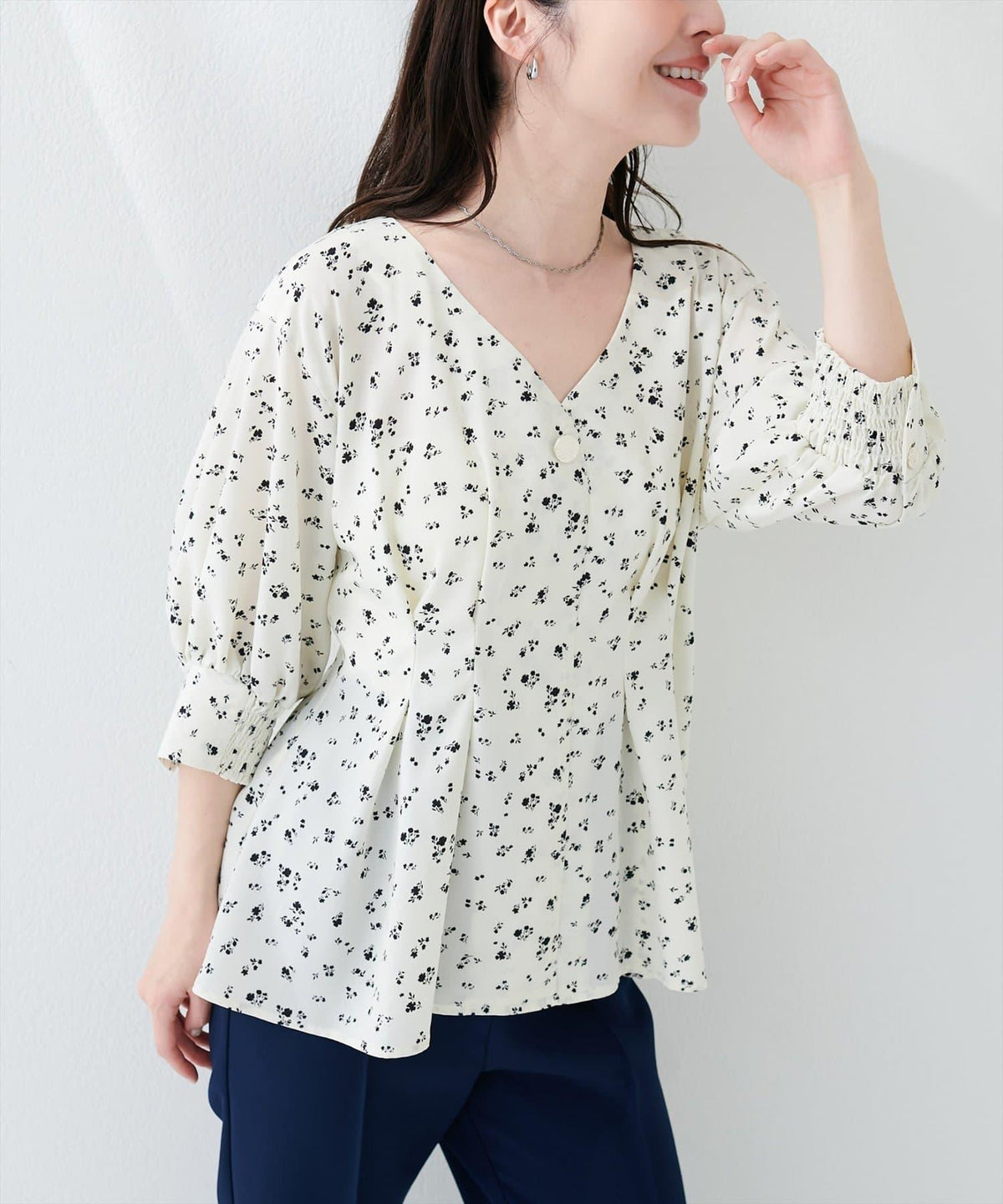 170275940