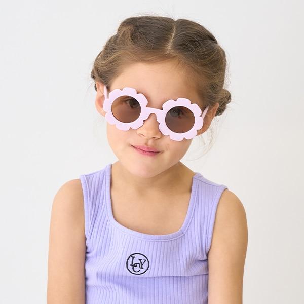 162967674