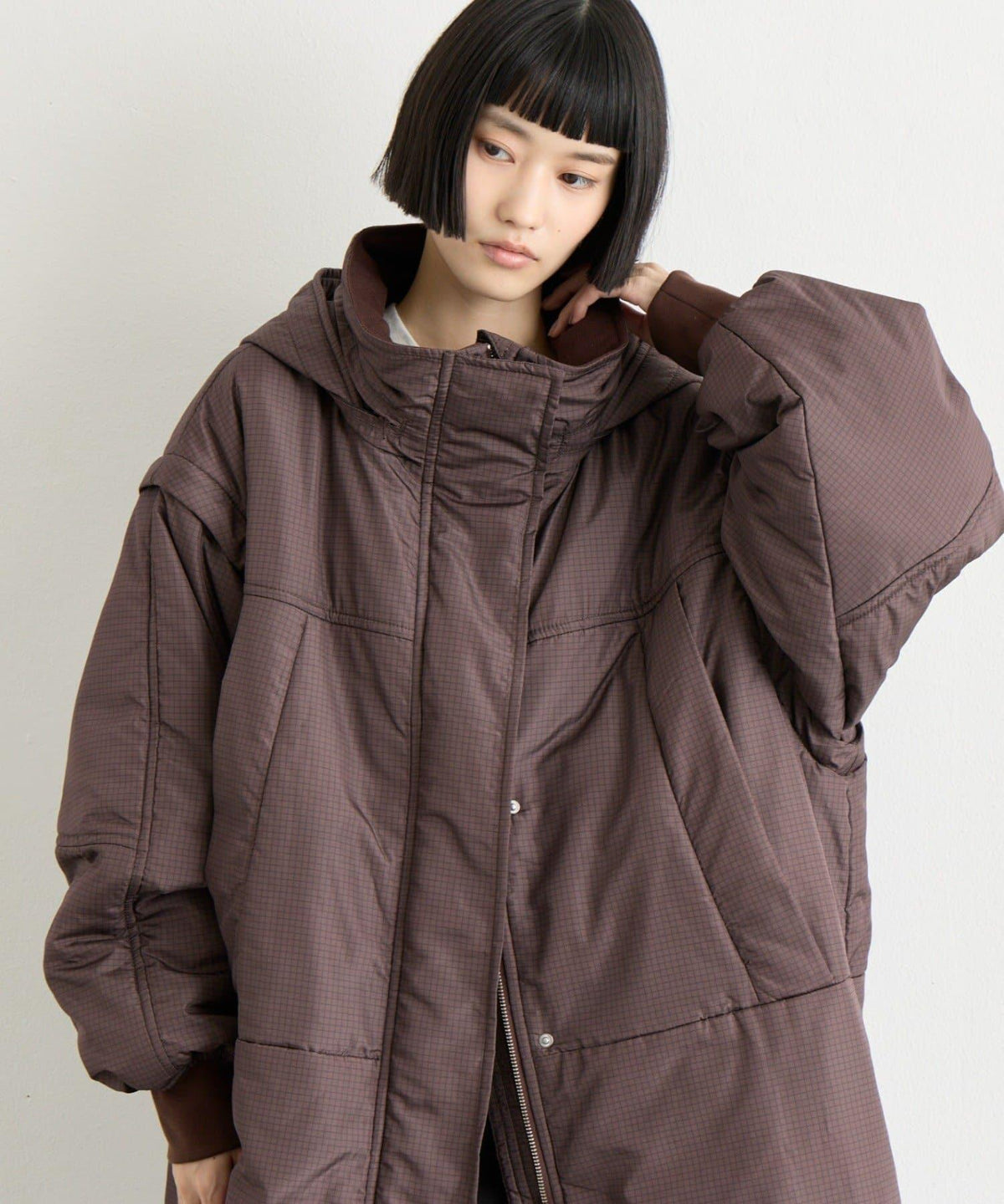 172572405