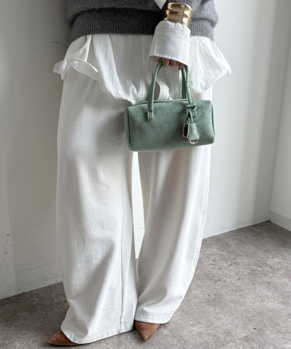 173875288