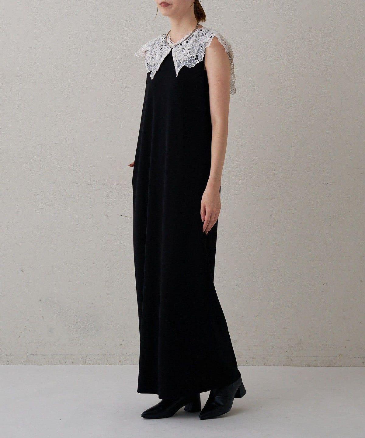 173299056