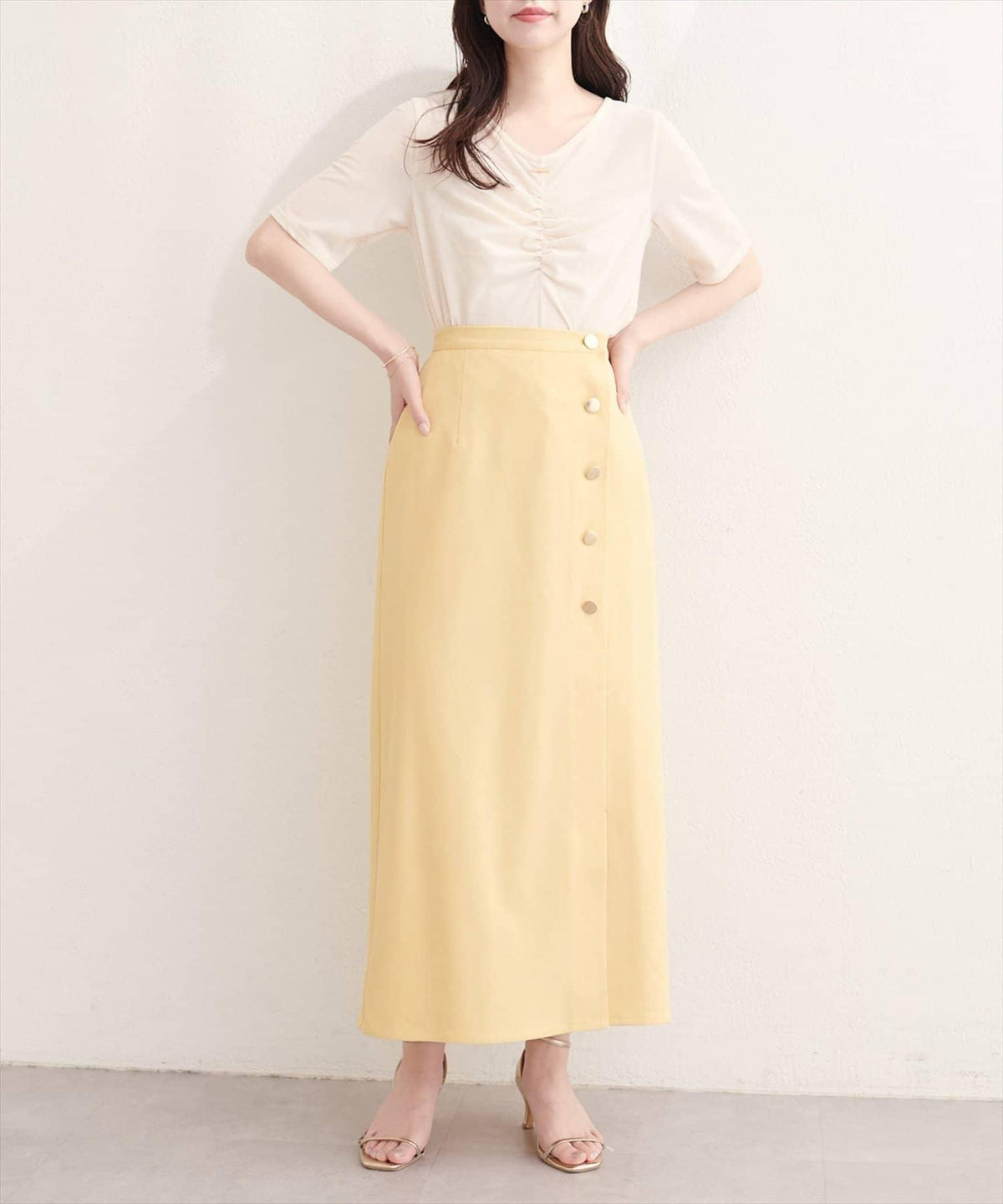 170618558