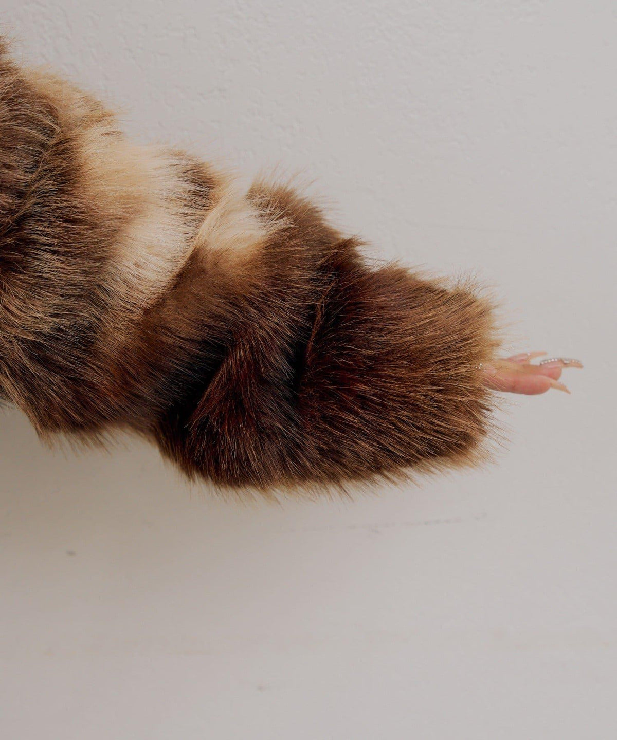 174077586