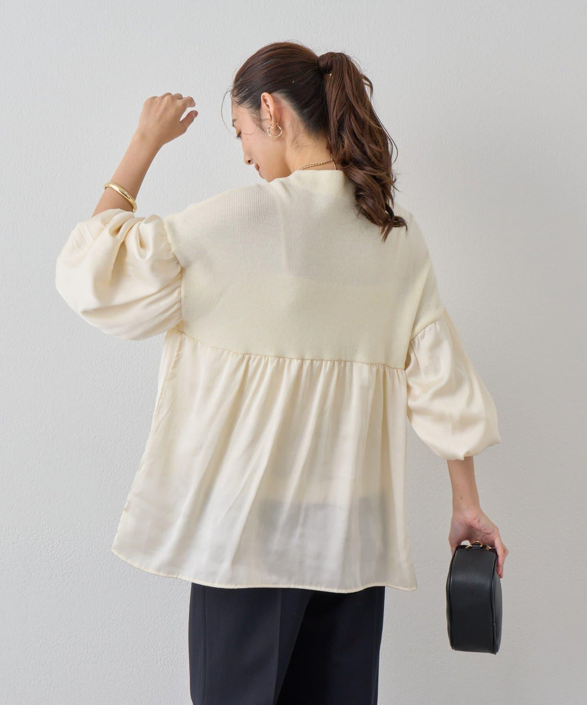 173213031