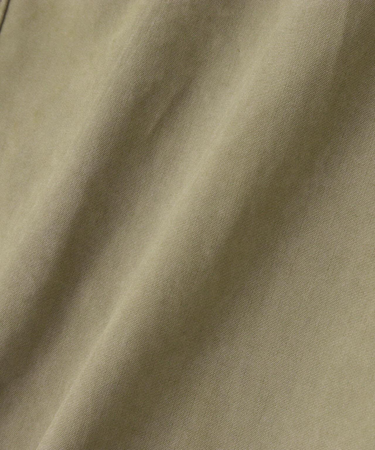 153928251