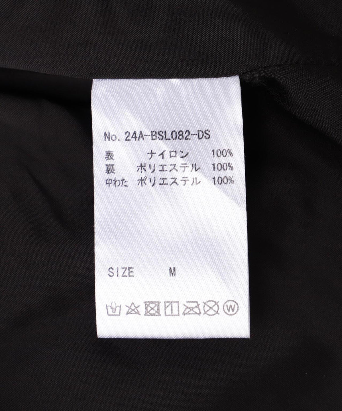 153960702